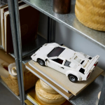 Конструктор LEGO Icons 10337 Lamborghini Countach 5000 Quattrovalvole — изображение 6