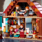 Конструктор LEGO Harry Potter 76437 The Burrow Collectors Edition — изображение 5