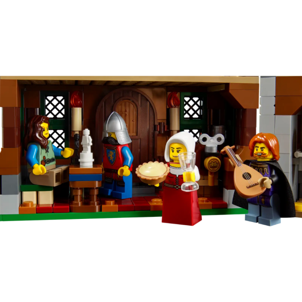 Конструктор LEGO Icons 10332 Средневековая городская площадь — изображение 5