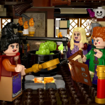 Конструктор LEGO Ideas 21341 Фокус-покус Коттедж сестер Сандерсон — изображение 9