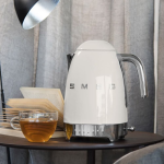 Чайник Smeg KLF04WHEU, белый — изображение 4
