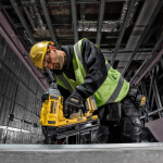 Аккумуляторный гвоздезабивной пистолет DeWalt DCN890N без аккумулятора — изображение 4