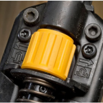 Аккумуляторный гвоздезабивной пистолет DeWALT DCN693N без аккумулятора — изображение 4