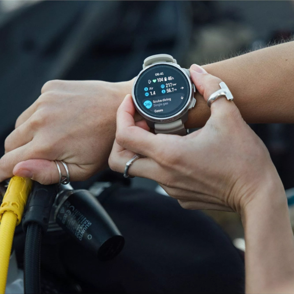 Спортивные часы Suunto Ocean Sand (SS050984000) — изображение 7