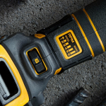 Угловая шлифмашина DeWalt DCG409VSNT — изображение 4
