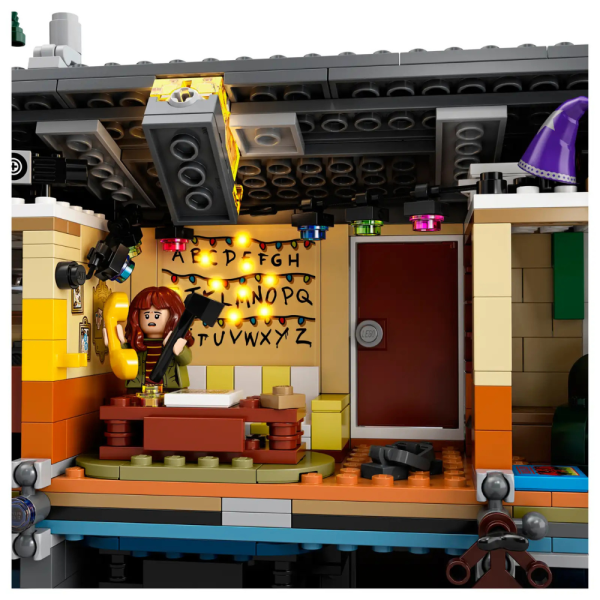 Конструктор LEGO Stranger Things 75810 Очень странные дела — изображение 5