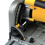 Дисковая пила DeWalt DWS520KT + направляющая — изображение 3