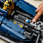 Конструктор LEGO Technic 42206 Гоночная машина Формулы-1 Oracle Red Bull Racing RB20 — изображение 5