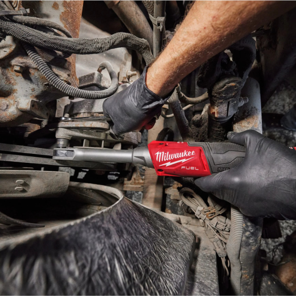 Сквозная удлиненная трещетка Milwaukee M12 FUEL FPTR-202X INSIDER — изображение 3
