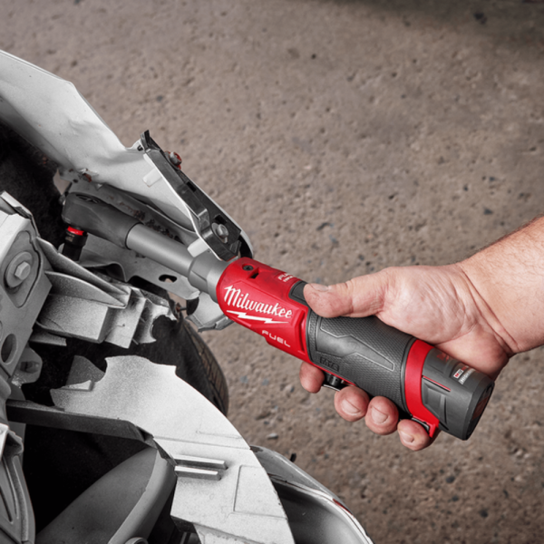 Сквозная удлиненная трещетка Milwaukee M12 FUEL FPTR-202X INSIDER — изображение 2
