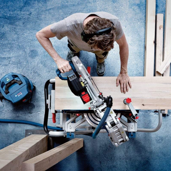Пила Bosch GCM 18V-305 GDC 0.601.B43.080 — изображение 4