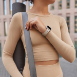 Uniq для Apple Watch 49/46/45/44 mm ремешок STRIDE DE FKM Rubber Beige/Yellow — изображение 5