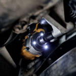 Аккумуляторный гайковерт DeWalt DCF922P2T — изображение 6