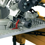 Комбинированная торцовочная пила DeWALT D27107-QS — изображение 6