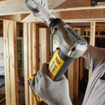 Расширитель пластиковых труб DeWALT DCE400D2 — изображение 4