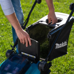 Аккумуляторная газонокосилка Makita DLM382PM2 — изображение 3
