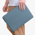 Водостойкая папка UNIQ Cyprus RE Laptop Sleeve для ноутбуков до 16'' Sky Blue — изображение 2