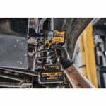 Аккумуляторный гайковерт DeWalt DCF923P2G — изображение 5
