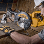 Торцовочная пила DeWalt DWS773 — изображение 4