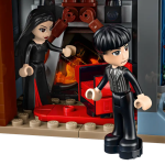 Конструктор LEGO Wednesday 76786 Коттедж Мортиши — изображение 8