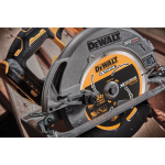 Аккумуляторная циркулярная пила DeWalt DCS573NT-XJ 5035048739532 — изображение 4